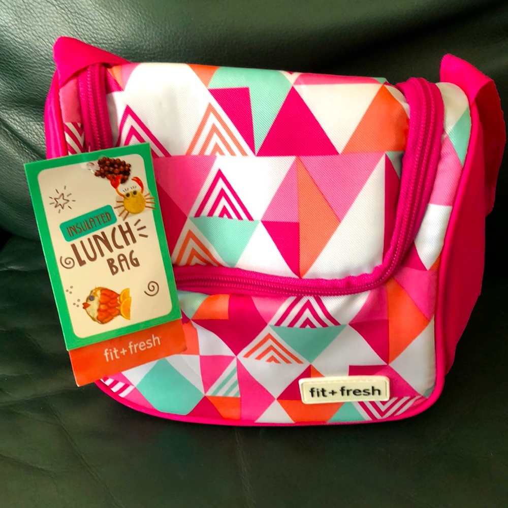 NWT. Fit+fresh small lunch bag.